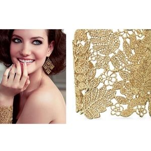 New! Chantilly Cuff & Earrings, Stella & Dot SET!